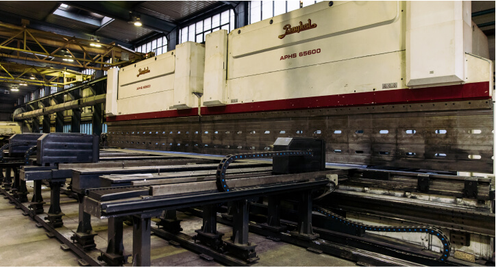 Установка нового листогибочного пресса Baykal